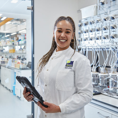 Dr. Bushra Schuitemaker PHD